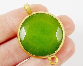 Apple Green Jade Round Connector Pendant - Facet cut - Gold plated Bezel - 1pc - GP186