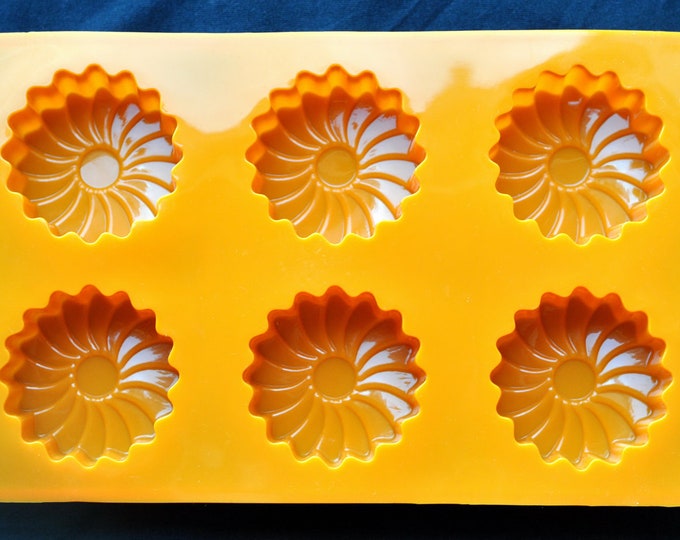 Silicone Silicon Soap Molds Candle Making Molds Chocolate Jelly - 6 Windmills