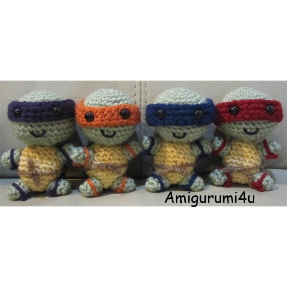 Teenage Mutant Ninja Turtles TMNT Handmade Amigurumi Crochet Doll Leonardo Donatello Raphael Michelangelo Weapons