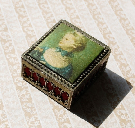 Vintage Jewelry Box Trinket Box Fabric Woman's Portrait