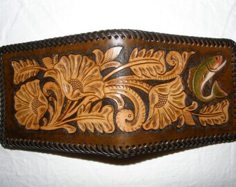 Hand-Tooled Leather Wallet / Fish Pattern