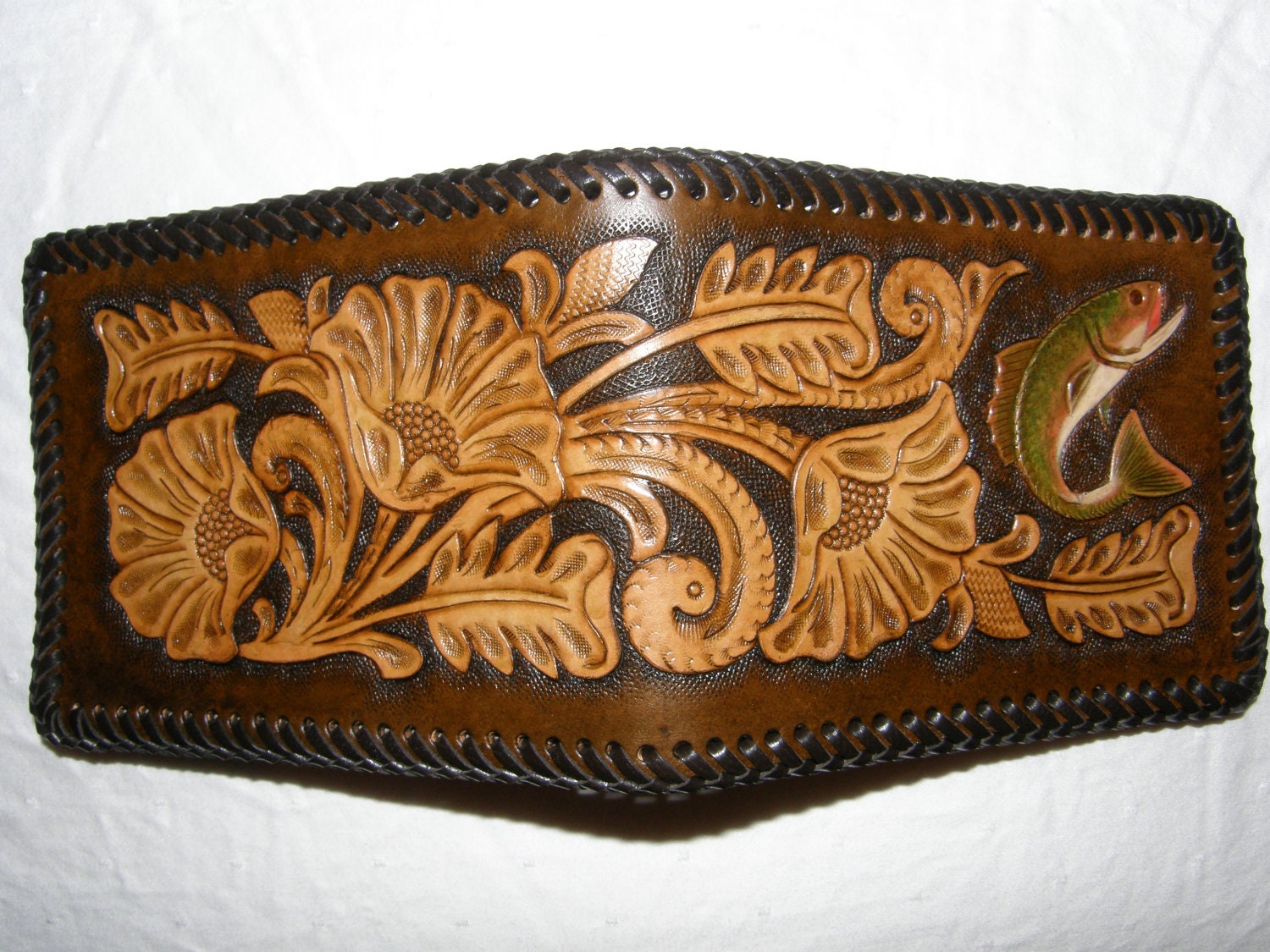 Hand-Tooled Leather Wallet / Fish Pattern