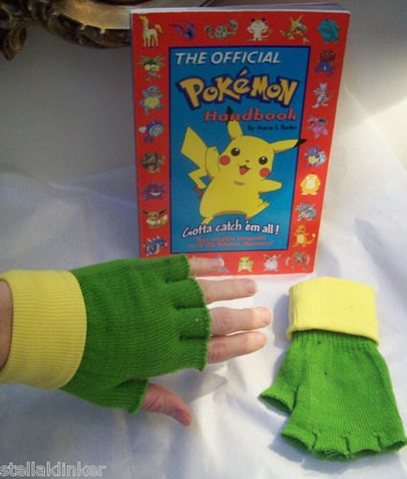 Pokemon Ash Ketchum Trainer Gloves Fingerless Green Gloves