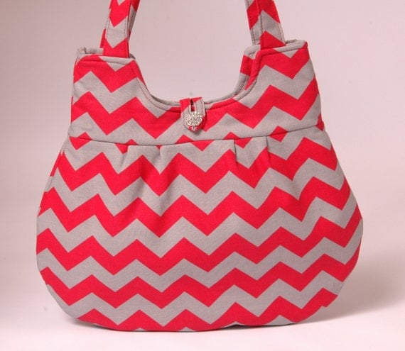 Items similar to Red and Gray Chevron Purse on Etsy