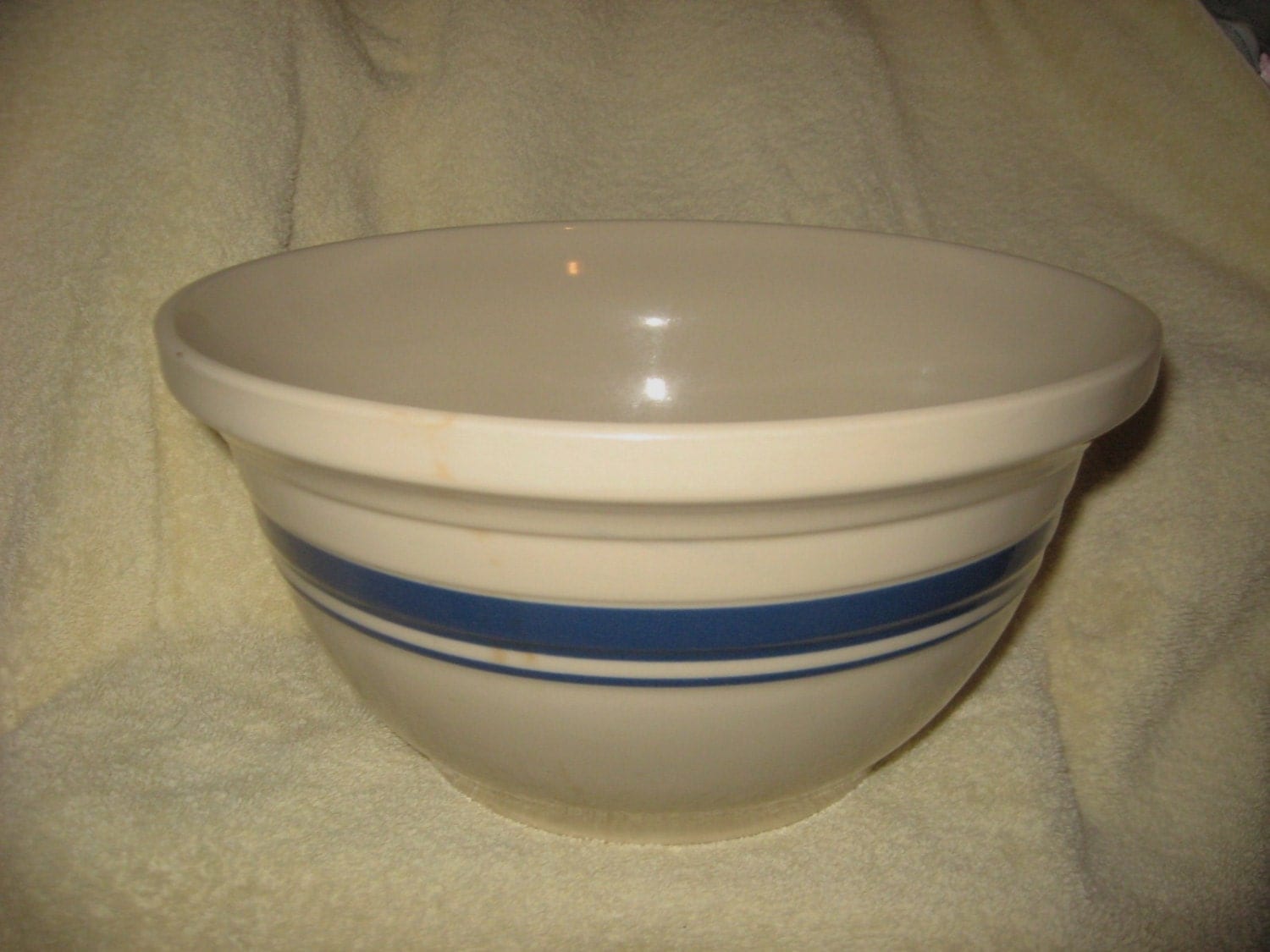 FRIENDSHIP POTTERY Roseville Ohio BLUE Stripe Bowl 4 quart