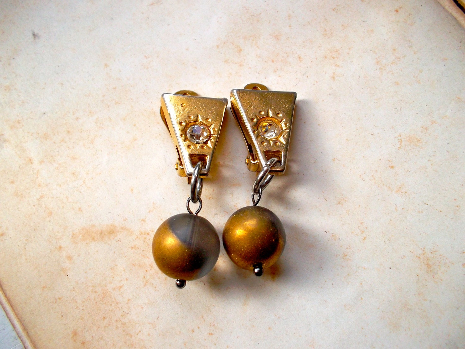 Clip on vintage earrings
