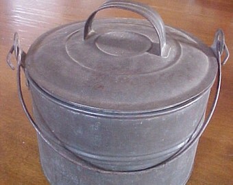 Vintage Childrens/Miners Lunch Pail, Old Tin Lunch Pail Bucket Shabby Cottage Chic Home Decor Miners Bucket Miners Lunch Bucket Pail Tin Buc