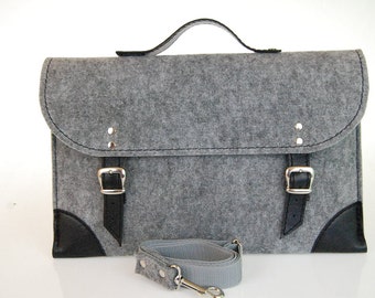 NEW lower price 30% OFF! Felt Laptop bag 15 inch with pocket, sleeve, Macbook Pro 15 inch, Laptop case with belt shoulder