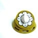 BRIGHT and Cheery 1970s Yellow and White Flower Kitchen Timer