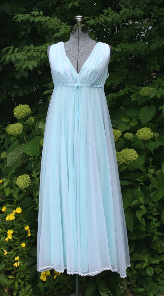 vintage style night gowns