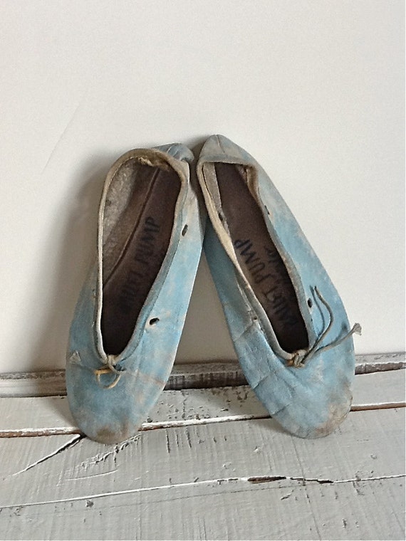 Vintage Childs Capezio Ballet Slippers By Thecottagedayton