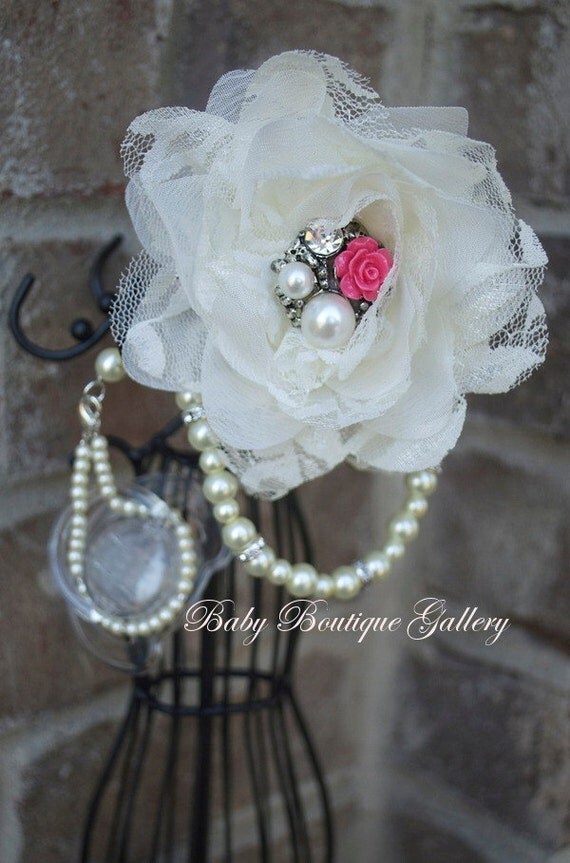 Items similar to Baby Boutique 4in1 Beaded Pacifier Holder Rose