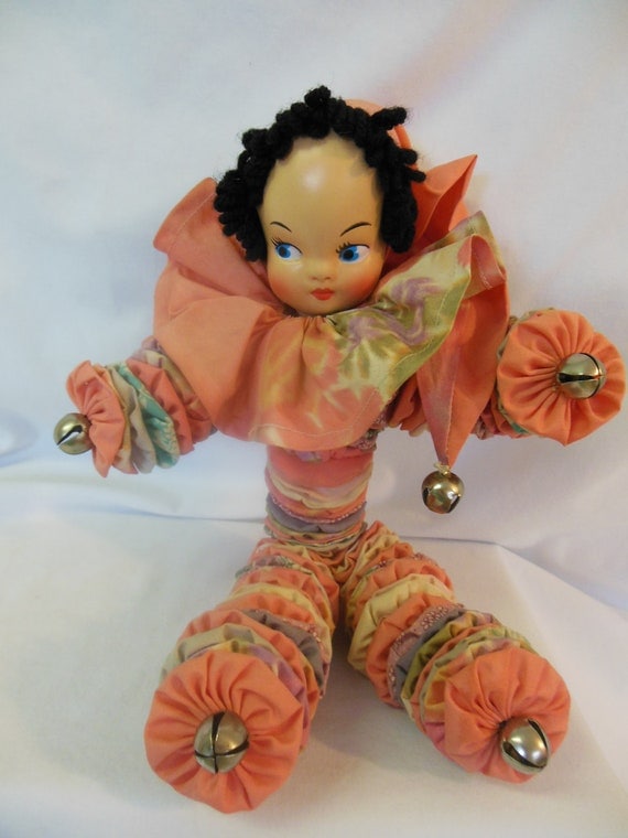 yoyo doll dress up