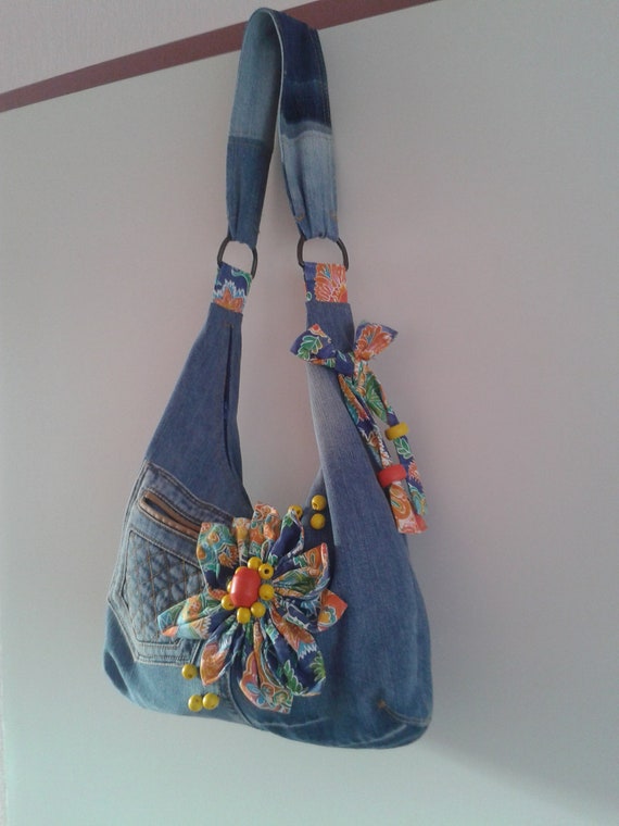 Jeans/denim bag with flower