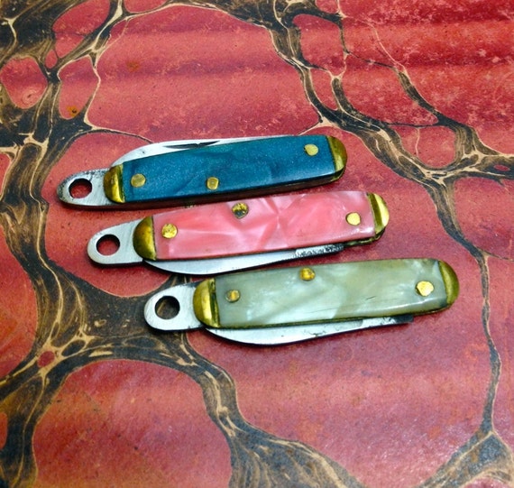 1pc Tiny VINTAGE POCKET KNIFE Watch Fob Japan Pink Only Last