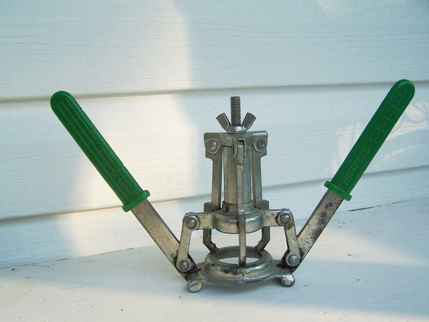 Bottle capper question INART Homebrew Talk Beer, Wine, Mead