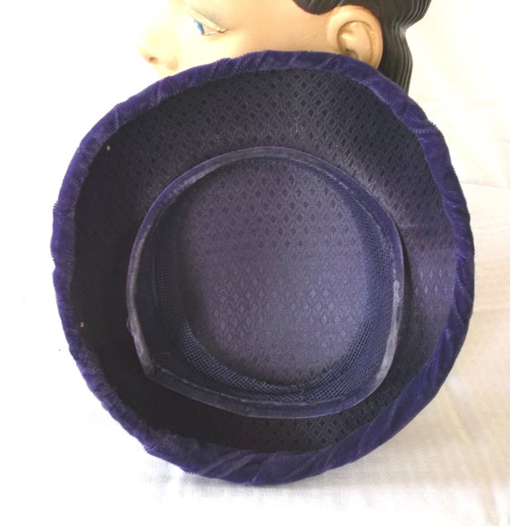 50's 60's Vintage Purple Velvet Draped Hat with