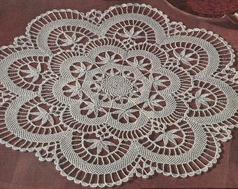 1950 Cluny Centerpiece Doily Crochet Pattern 133