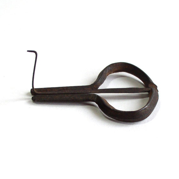 Primitive Hand Wrought Jew's Harp Mouth Harp Musical