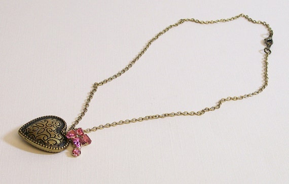 Necklace Vintage Charms Gold and Pink