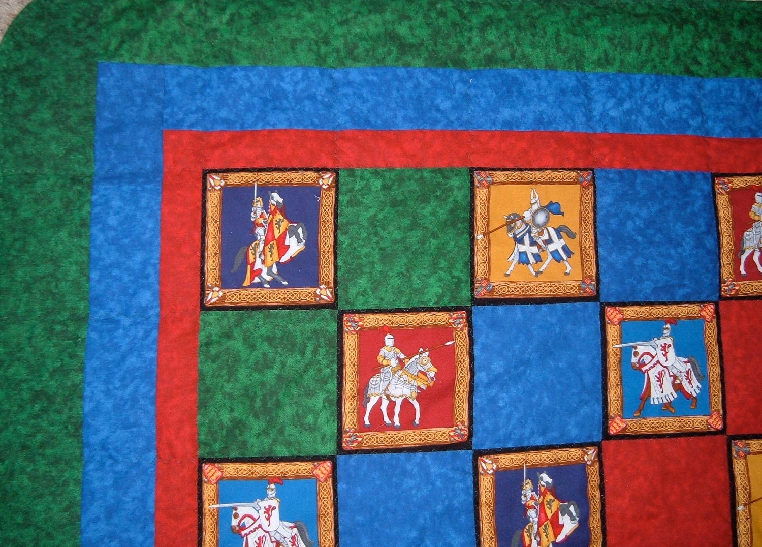 twin-quilt-with-medieval-knights-in-shining-armor-and-horses