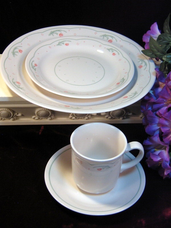 Vintage Corelle Corning Ware Calico Rose Dinnerware Set 1980s