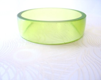 Resin Bangle , Mint Green Resin Bangle Bracelet Jewelry , Pale Green Unique Broad Wide Resin Bracelet Bangle , bangle , bracelet , jewellery