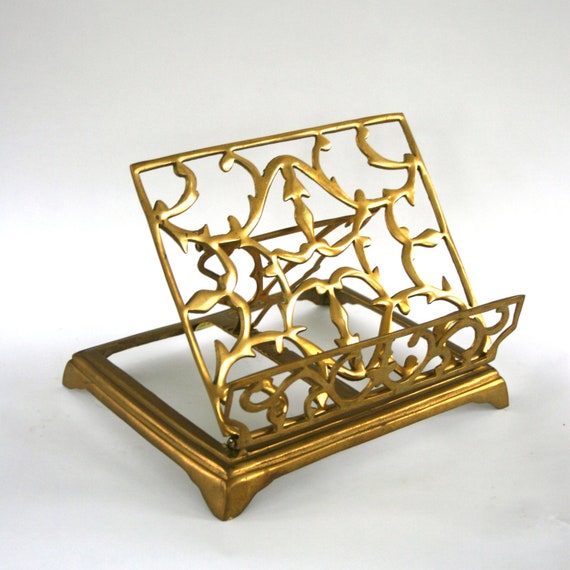 Book Stand. Easel. Decorative. Vintage Brass Book Stand.