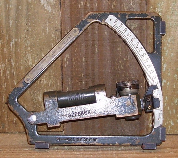 U.S. Artillery M1A1 Gunner's Quadrant