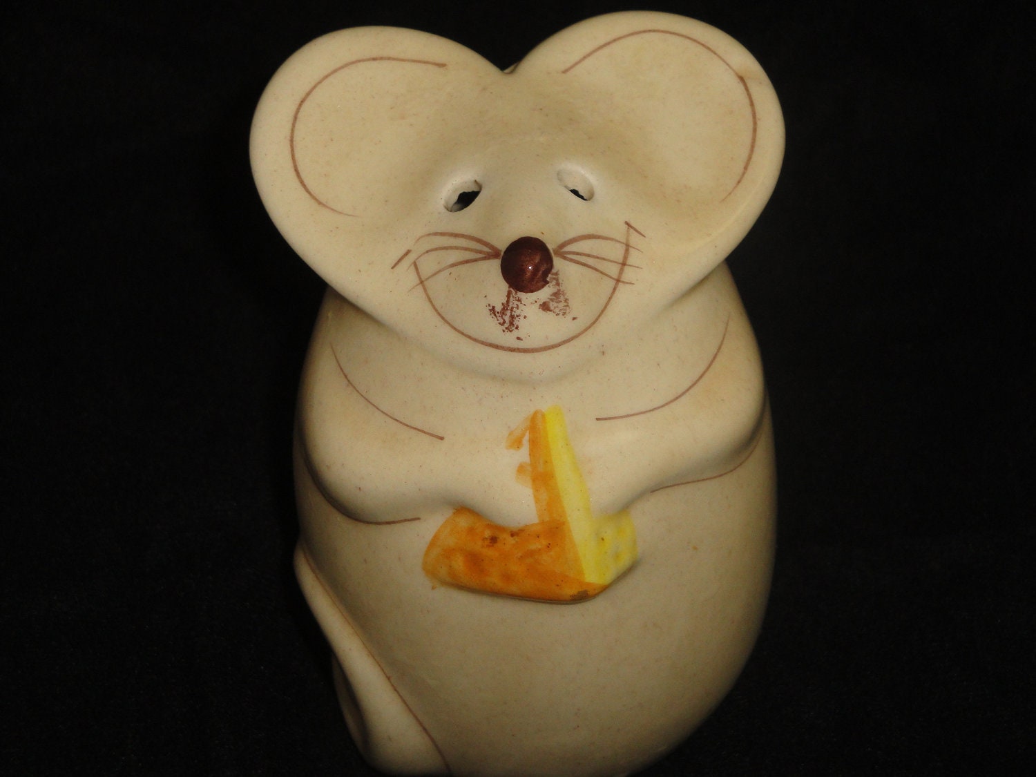 Vintage Cheese Shaker/ Ceramic Mouse 1970's N. S. by karenmalota