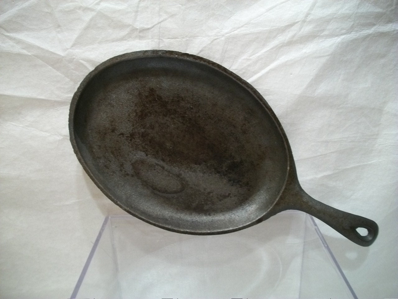 Vintage Cast  iron  Griddle pan  Oval  Cast  Iron  Pan  Cast  iron 