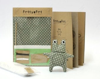 Make Your Own Petty-Pet Froggy Sewing Kit