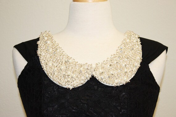 Pearl Rhinestone Collar In Ivory Color