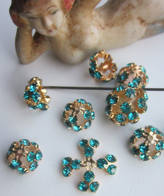 Vintage Teal Green Swarovski Crystal 6 Bead Caps Or