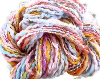 Hand Spun Yarn - Thick and Thin - Chunky - Bulky - Art Yarn - Pink