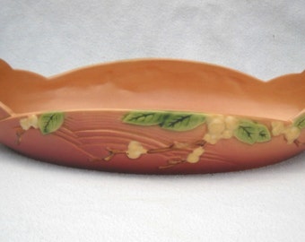 Roseville Snowberry Console Bowl