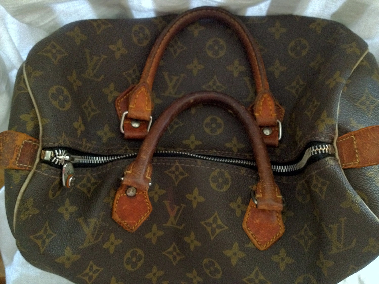 See Ad for 50% Discount Vintage Louis Vuitton Speedy 35