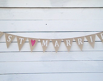 Just Married burlap banner with fuchsia pink glittered heart