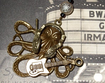 Octopus Rock Star Necklace, Guitar Player Octopus Necklace, Large Bronze Octopus Pendant, Gift for Musician, Quirky Jewelry for Guitarist