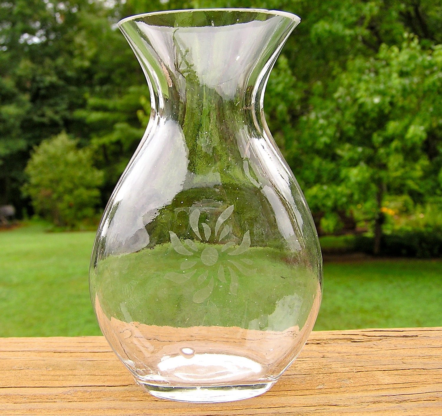 Single Flower Glass Vase With Hand Etched Flower Design