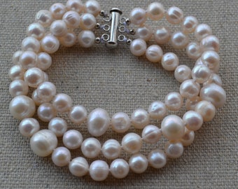 pearl bracelet,8-10mm 3 Rows 8 inches Freshwater Pearl bracelet,ivory pearl bracelet,bridesmaid bracelet, women bracelet, bridesmaid jewelry