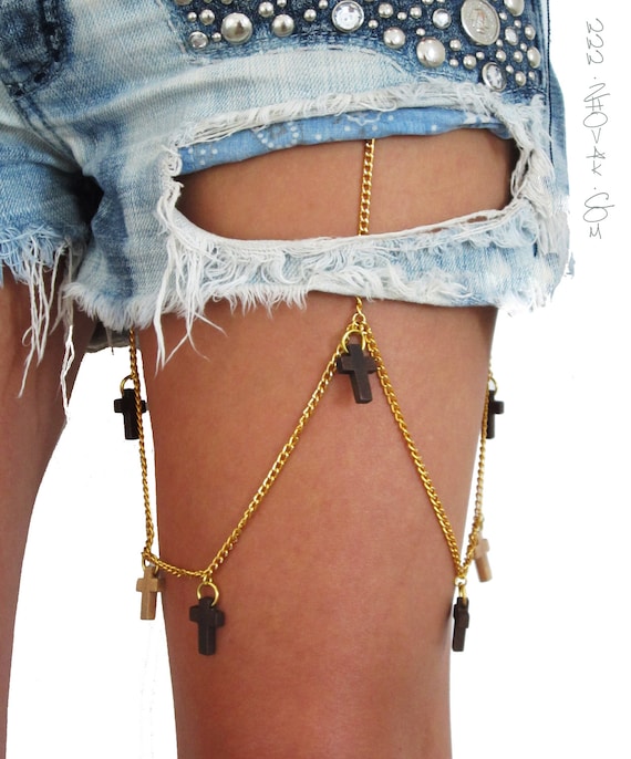 Items similar to Cross Leg Thigh chain Z HOVAK on Etsy