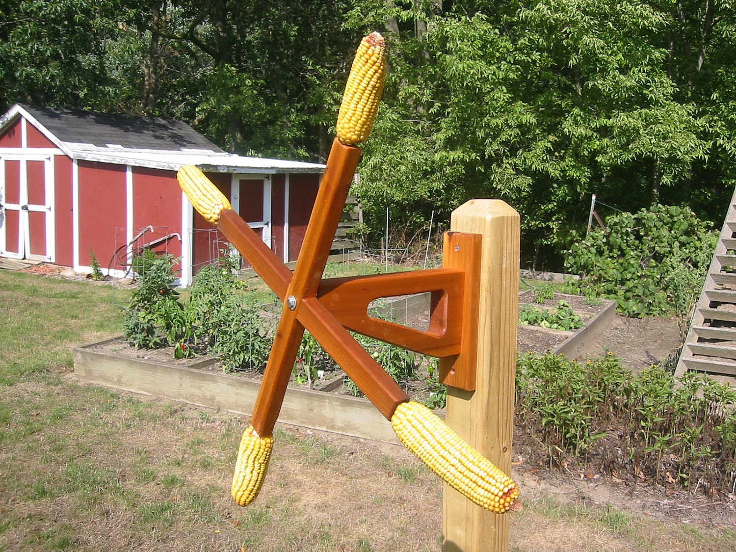 Spinning Squirrel Feeder