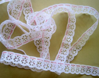Narrow Beading Lace Trim, White / Pink, 5/8" inch wide, 1 Yard For Dolls, Scrapbook, Accessories, Home Decor, Apparel, Romantic Crafts