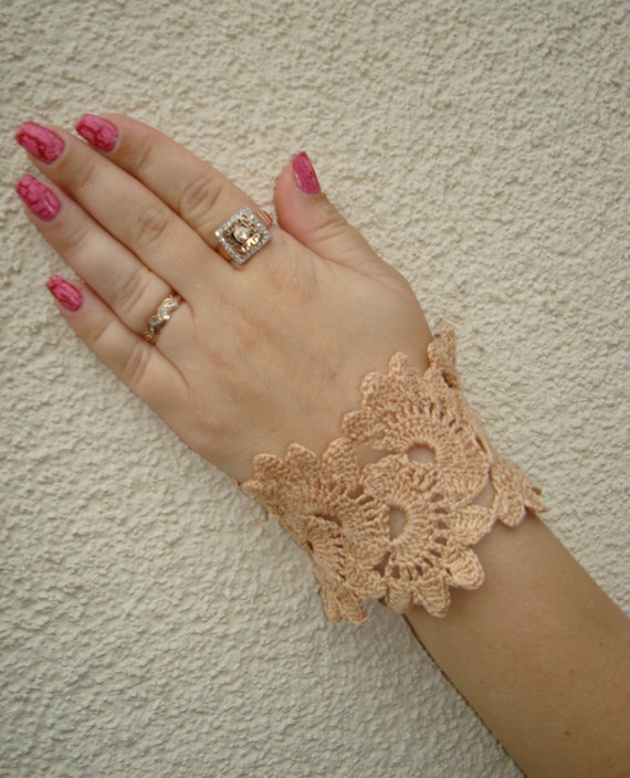 Items similar to Crochet CUFF BRACELET // Lace Wrist Cuff Handmade