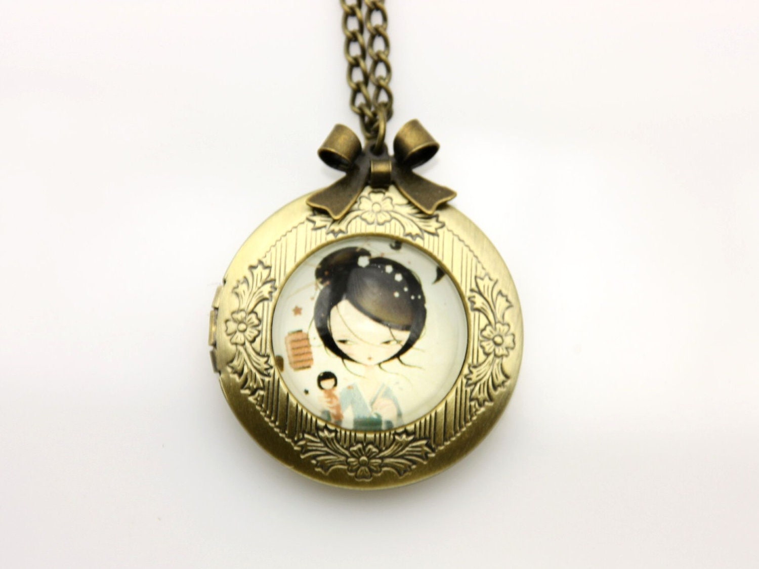 Necklace locket little japanese girl by BEATAREN on Etsy