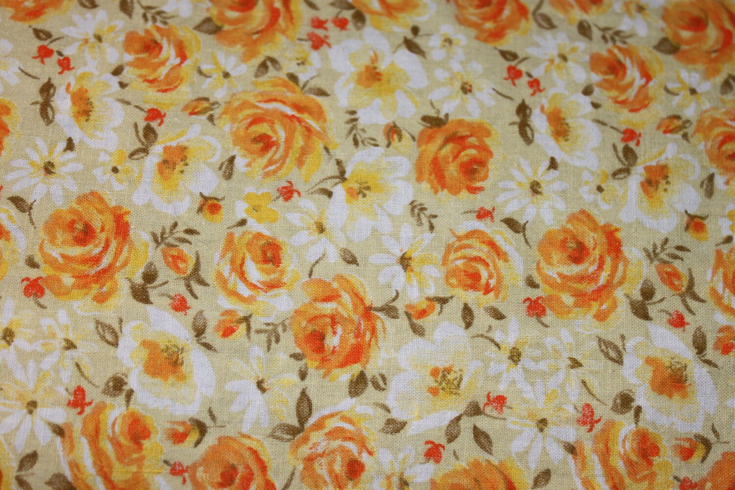 Vintage Fabric Fat Quarter Yellow Rose Pattern Sewing or