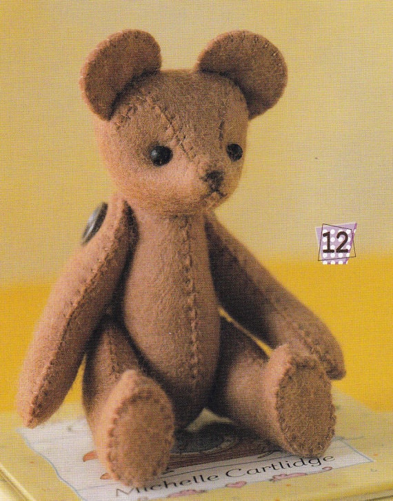 What are some free, easy teddy bear patterns?