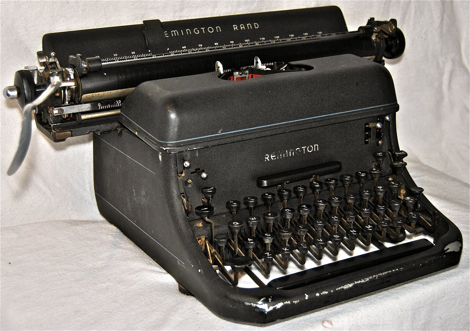 Working Vintage Typewriter Remington KMC
