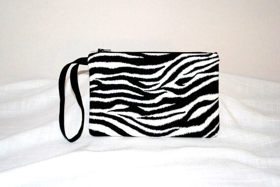 Zebra Wristlet in Black n White iPod iPhone6 Digital Camera Bag Small ...